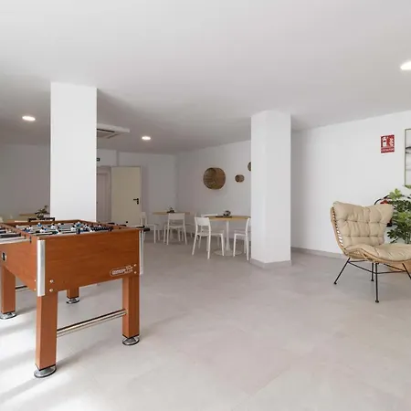 Bayview Hills, Luxury 2 Bedroom